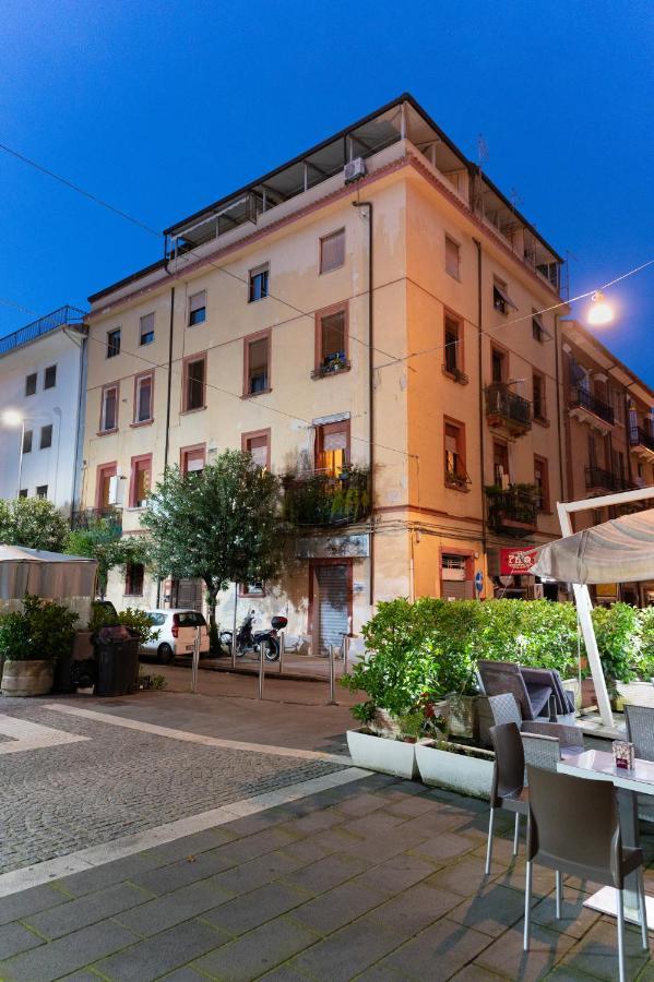 5 Sensi - Vasca Idromassaggio, Terrazzo, Fibra Ultraveloce, Parcheggio Coperto Su Richiesta Hotel Cosenza Exterior foto